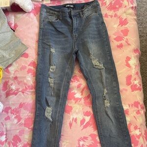 Trendy Distressed Skinny Jeans in Blue